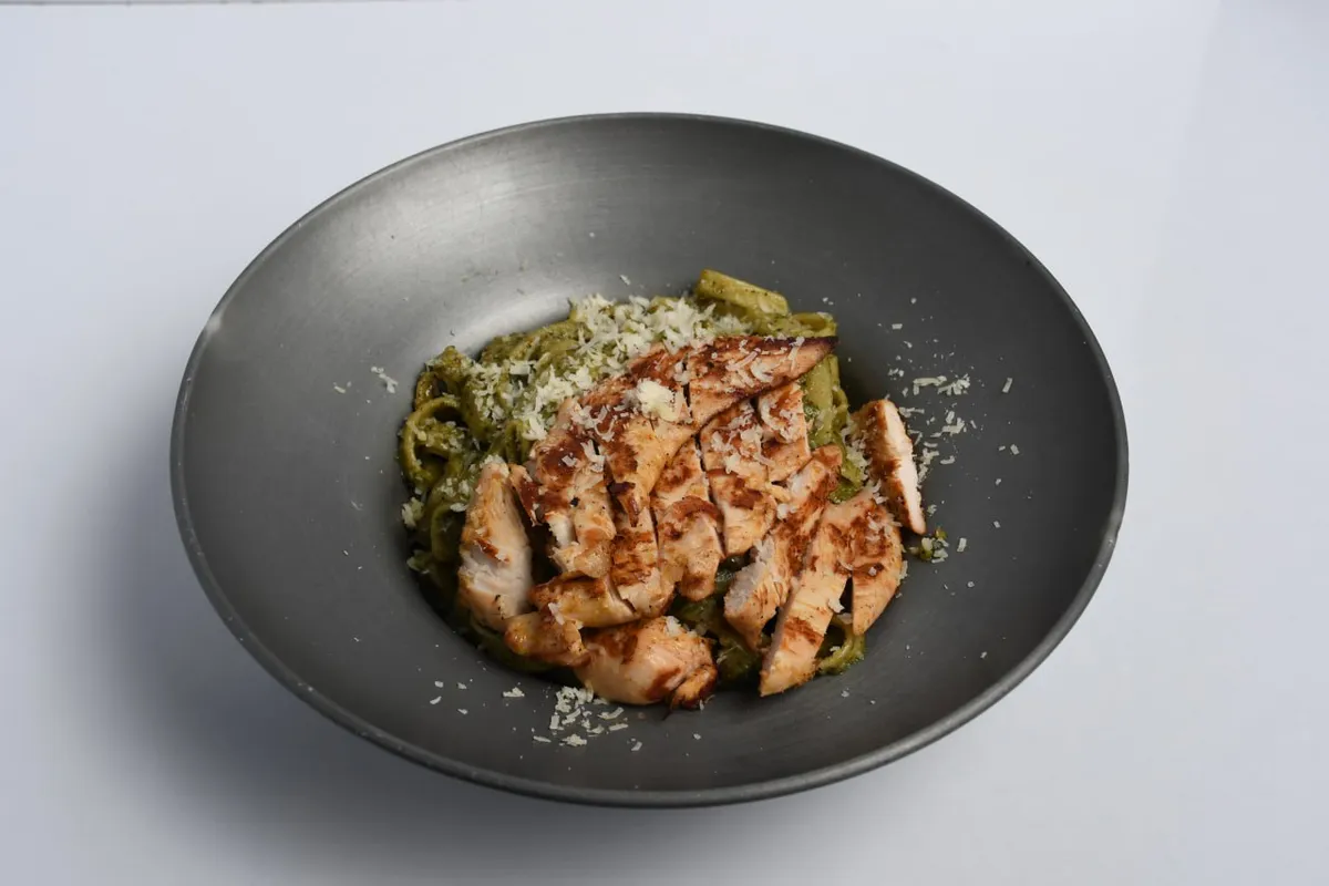 Chicken pesto pasta